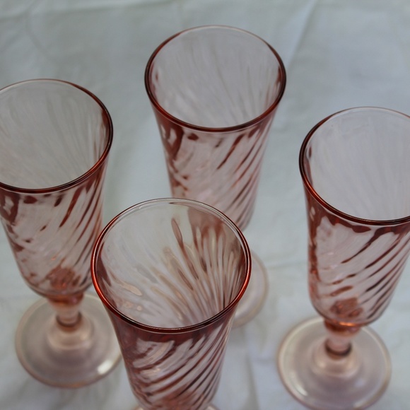 Vintage soft pink glasses made in France - Picture 8 of 11